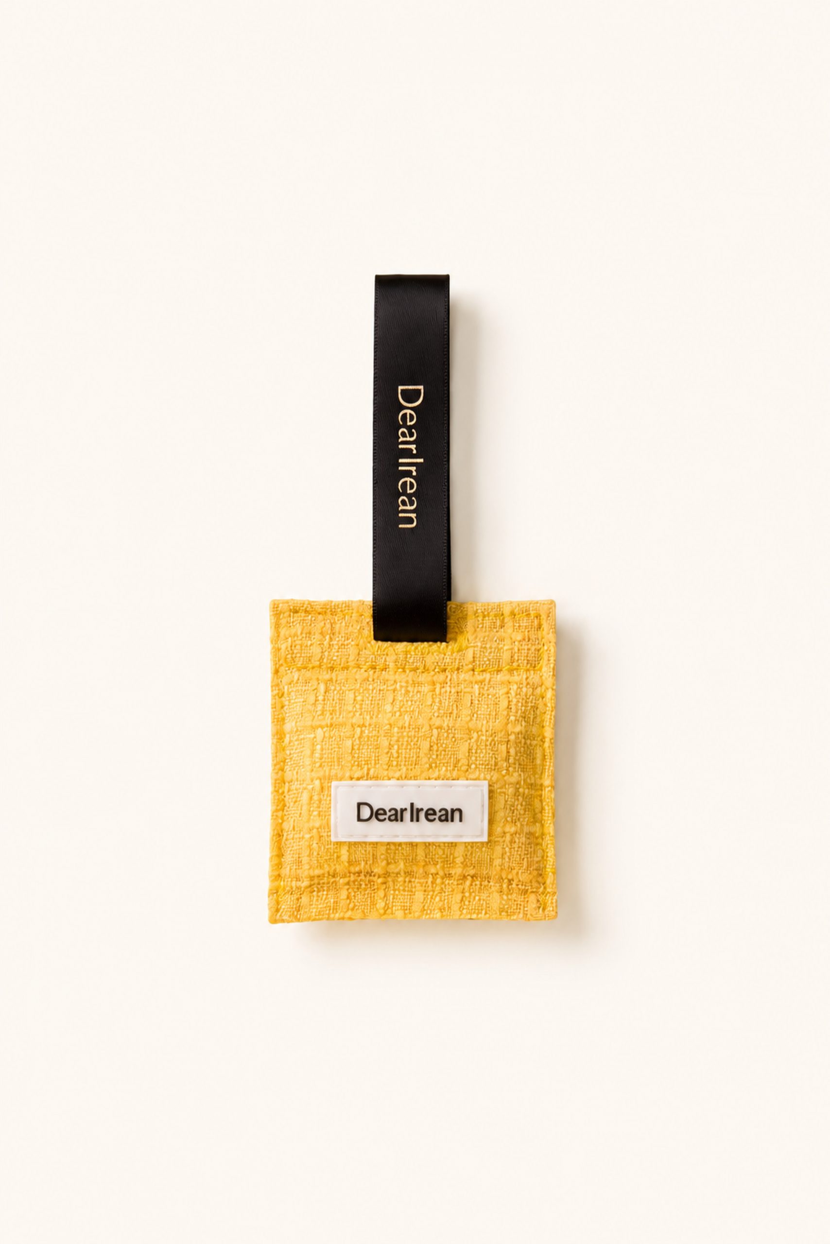 Suriname Limes Car Fragrance · Petite Chic Ver 13 g
