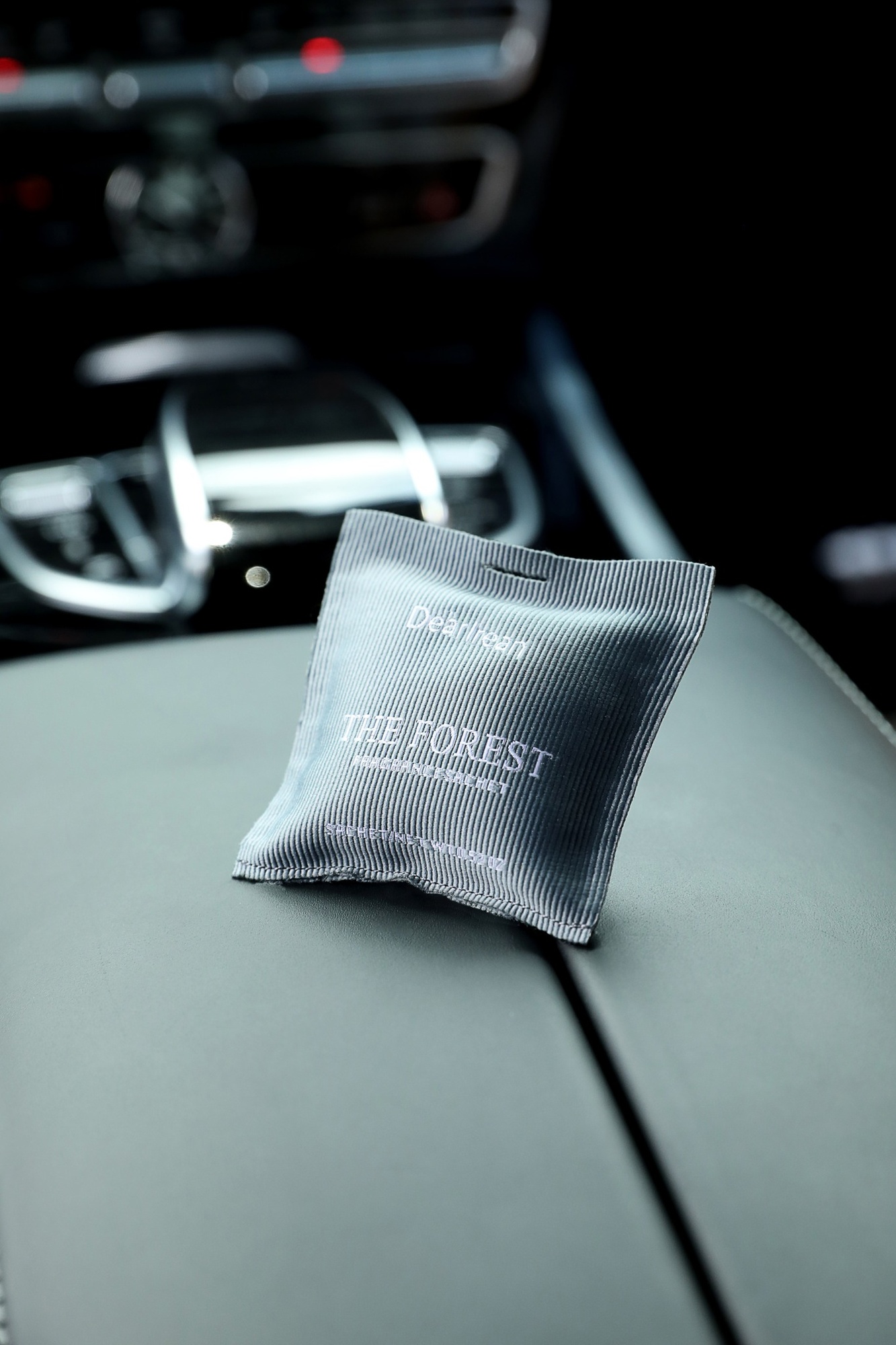 The Forest Car Fragrance · Classic 13 g