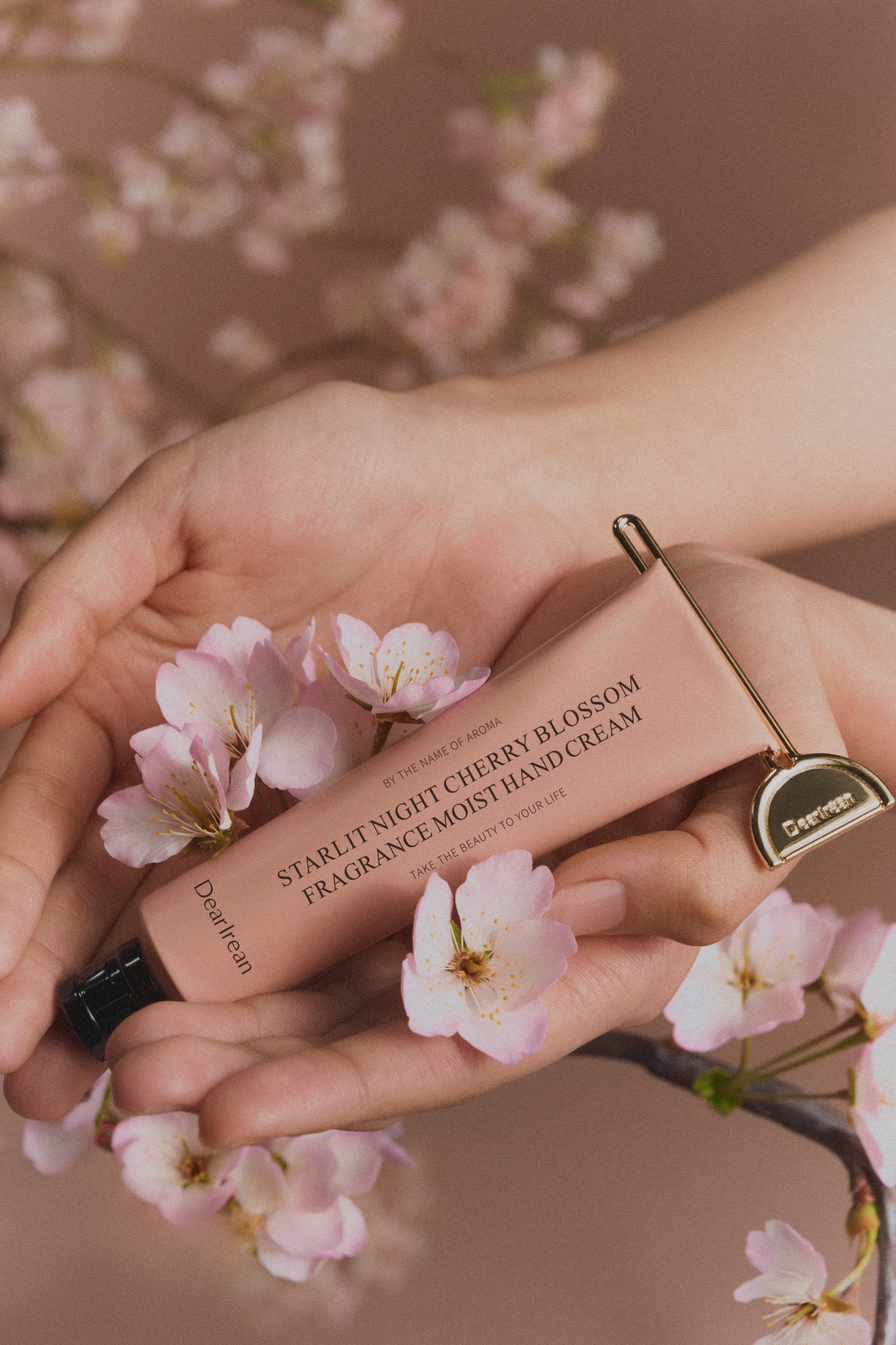 Starlit Night Cherry Blossom Fragrance Moist Hand Cream · Limited Edition 35 mL